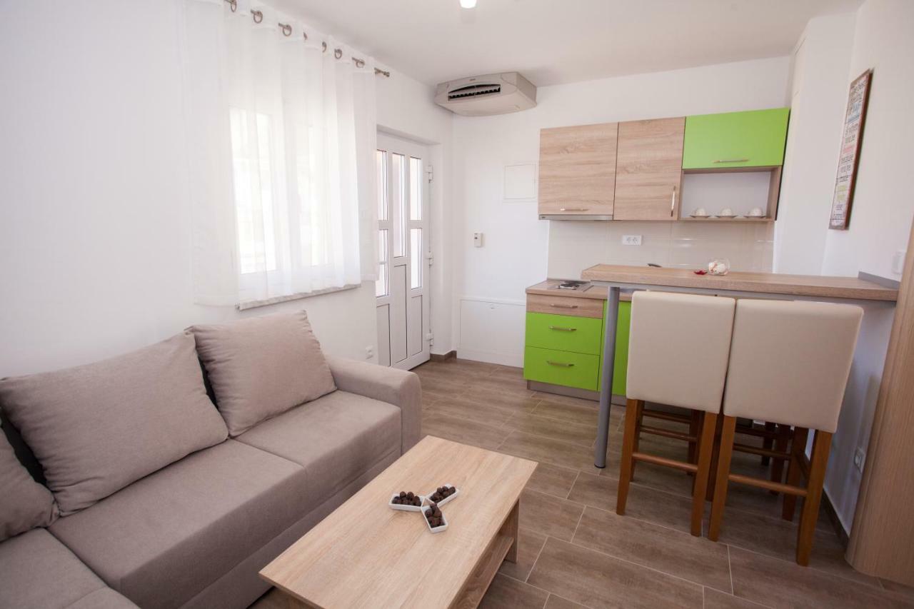 Apartments Mia 4&5 Baška Voda Esterno foto