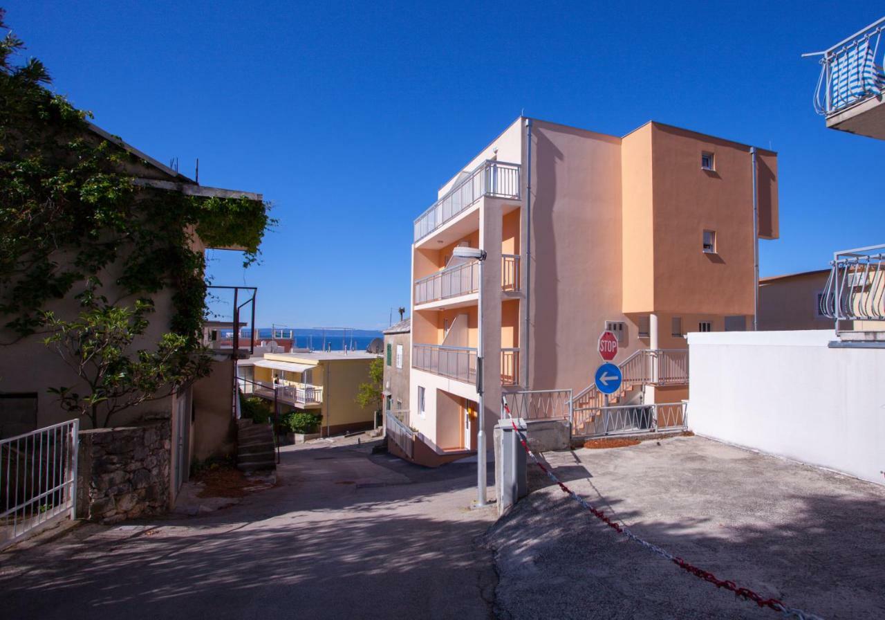 Apartments Mia 4&5 Baška Voda Esterno foto