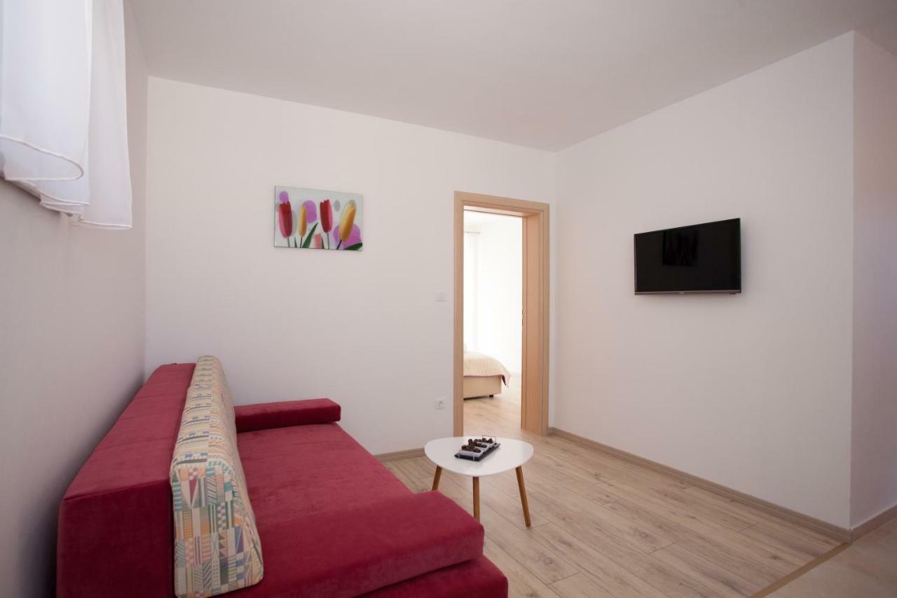 Apartments Mia 4&5 Baška Voda Esterno foto